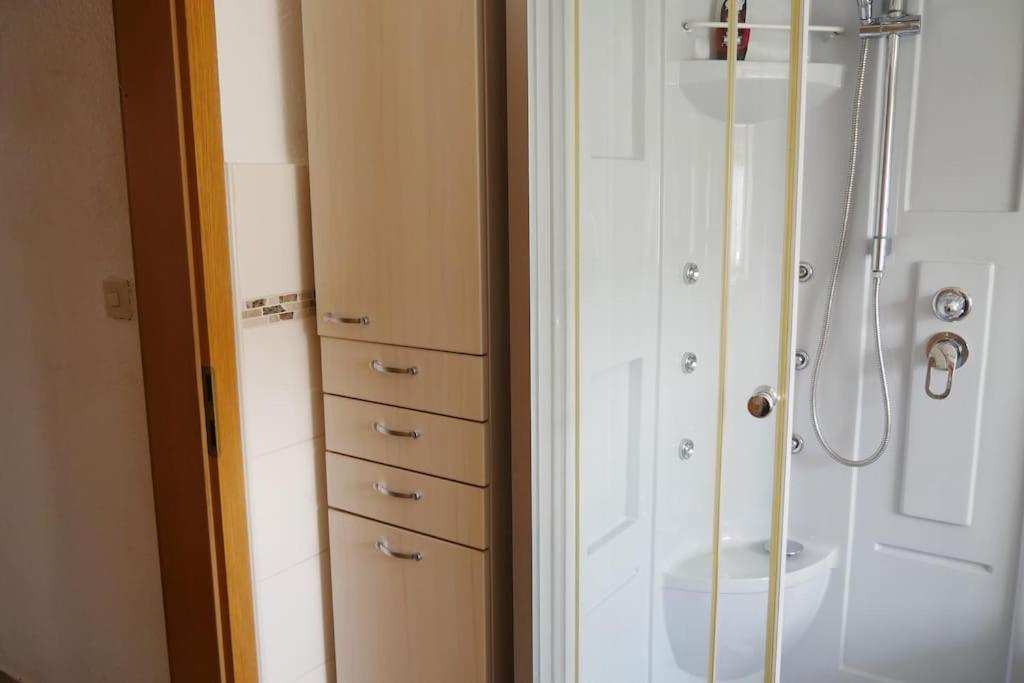 Gepflegte Fuer 5 Personen Im Idyllischen Moehren Apartment