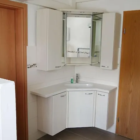 Gepflegte Ferienwohnung Fuer 5 Personen Im Idyllischen Moehren Treuchtlingen Zewnętrze zdjęcie