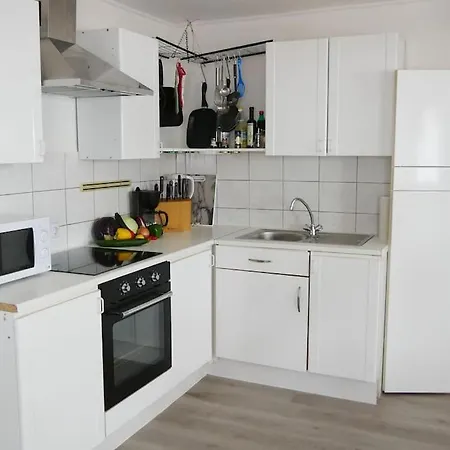Gepflegte Ferienwohnung Fuer 5 Personen Im Idyllischen Moehren Treuchtlingen Zewnętrze zdjęcie